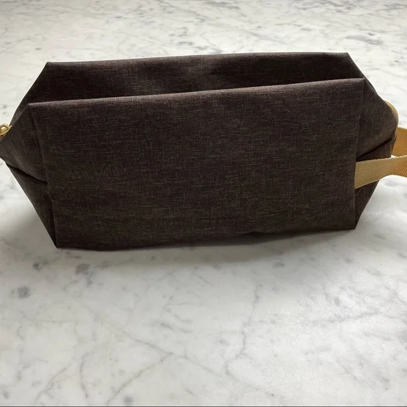 NEW Every Man Jack Toiletry Bag Travel Case Dopp Kit - Picture 7 of 9